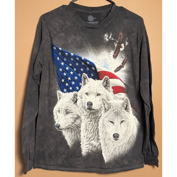 The Mountain Gray Wolf Shirt American Flag Long Sleeve Tee Size Medium M - Picture 1 of 7